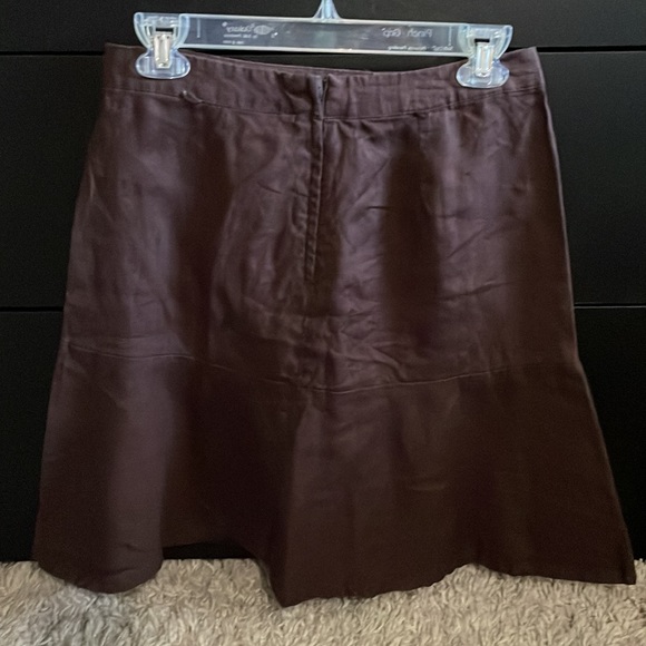 Brown skirt. Size 6. H&M brand - Picture 2 of 8